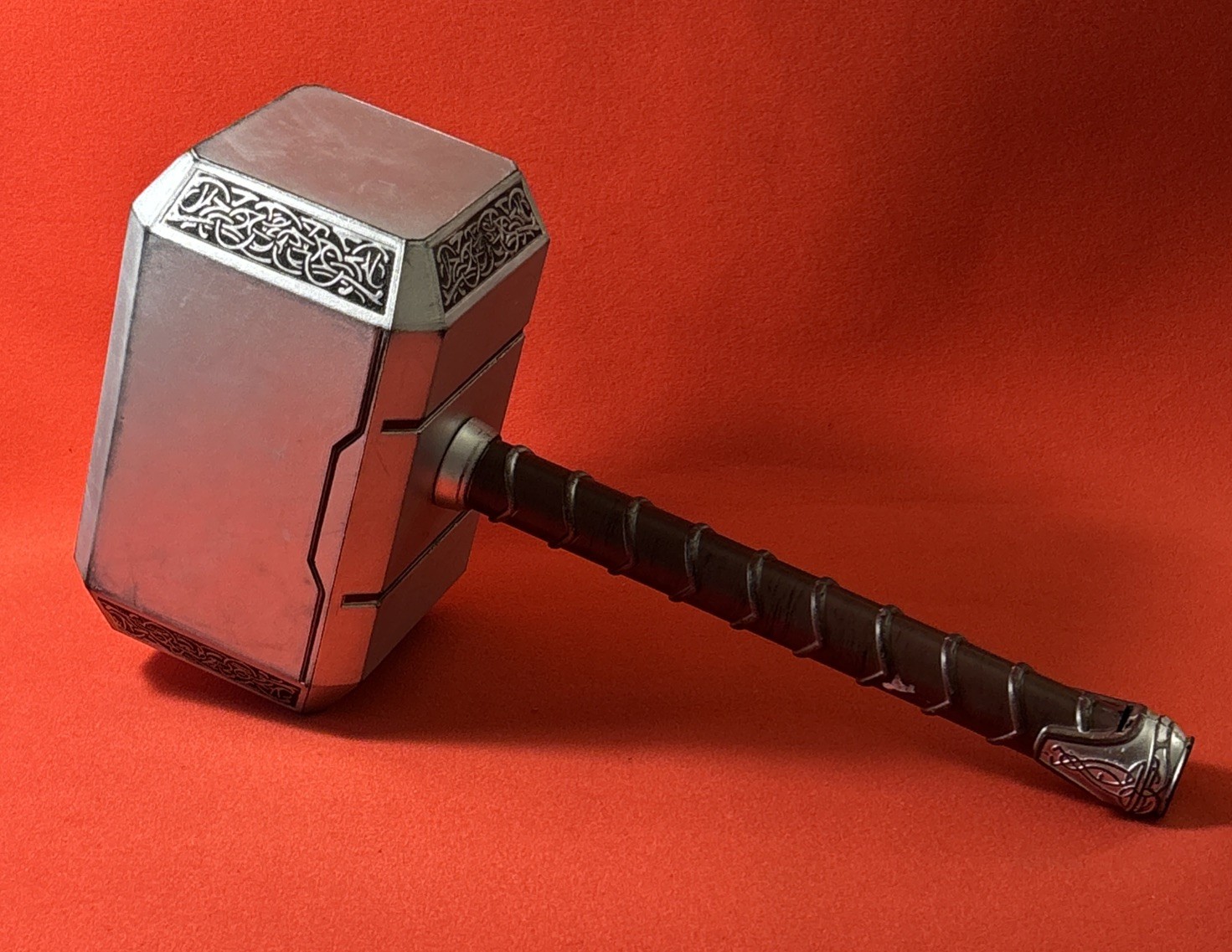 Life size 1:1 Hard Foam Avengers Endgame Thor Hammer Replica Props Cosplay