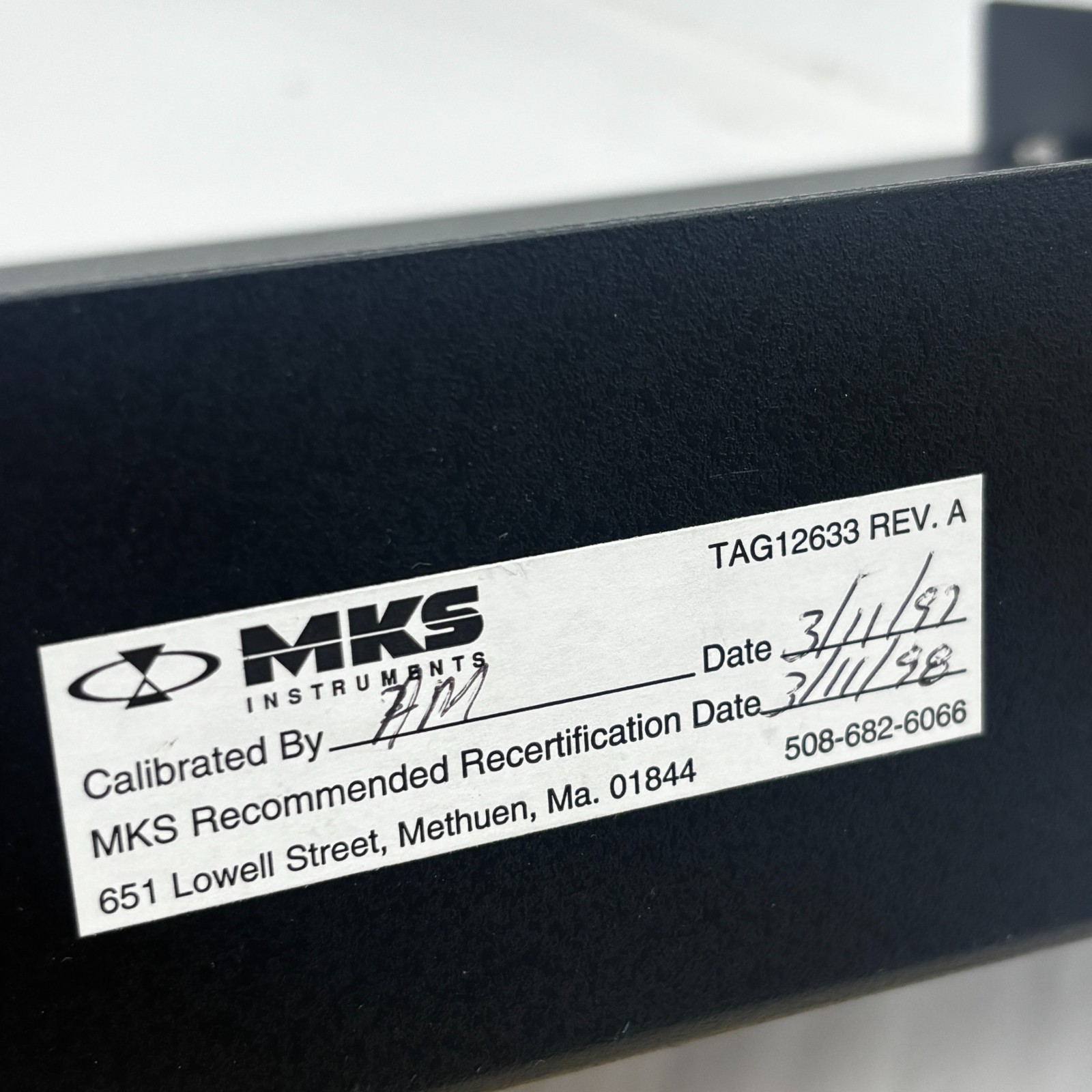 MKS TYPE 1250 PRESSURE FLOW CONTROLLER MODEL 1250A-11745 MADE IN USA 🎯
