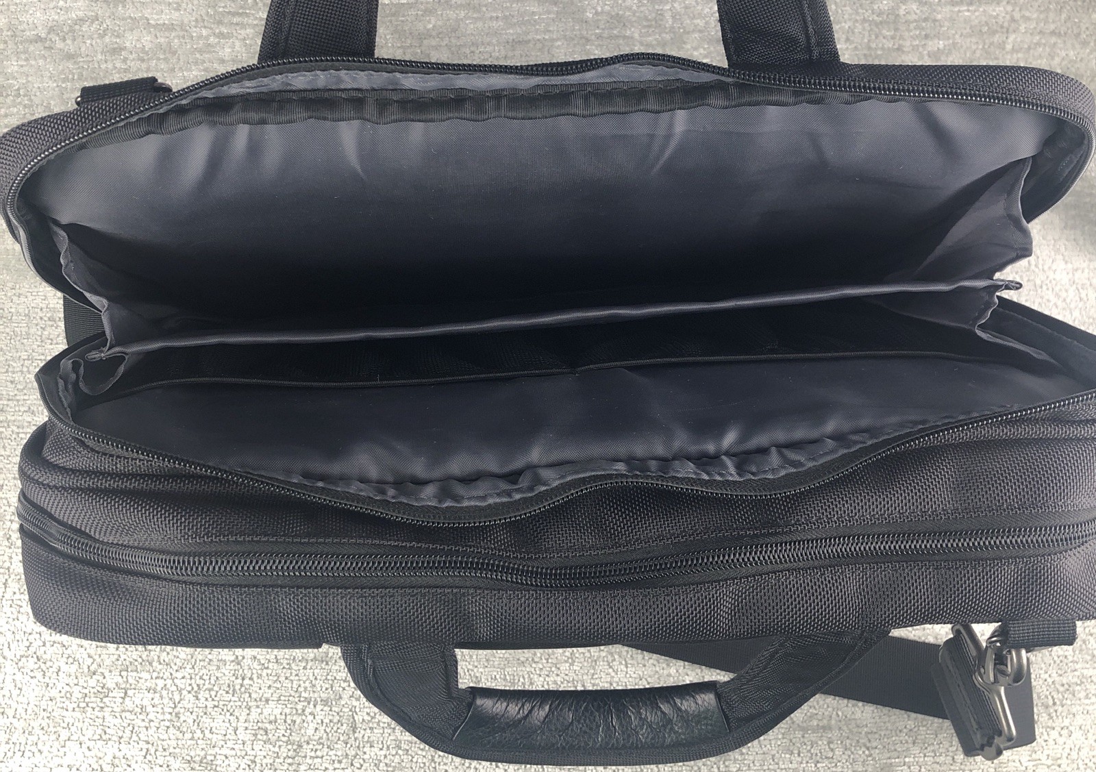 CODi BLACK LAPTOP BAG CASE LUGGAGE WITH SHOULDER STRAP