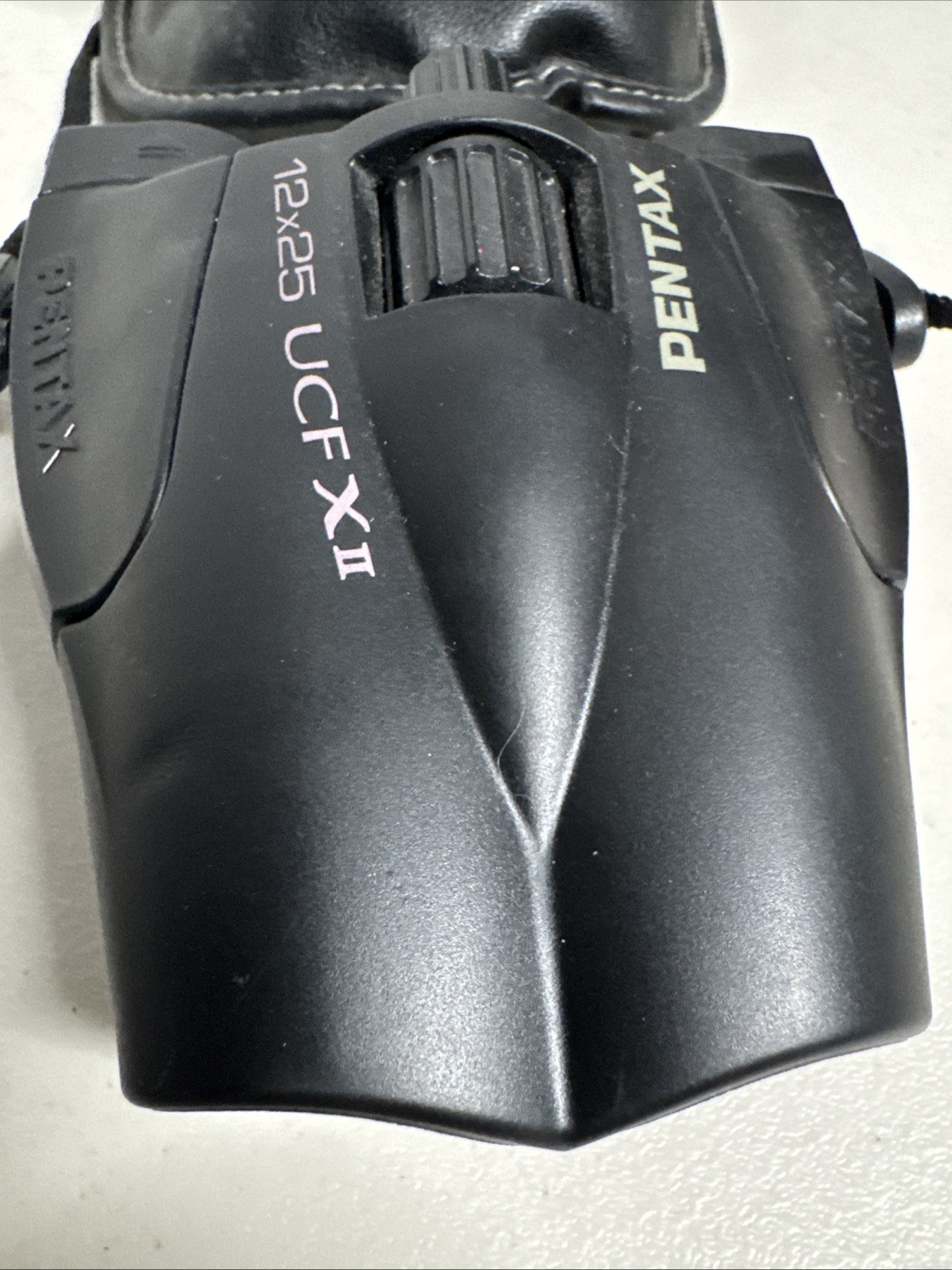 Pentax 12 X 25 UCF X WP Binocular Excellent