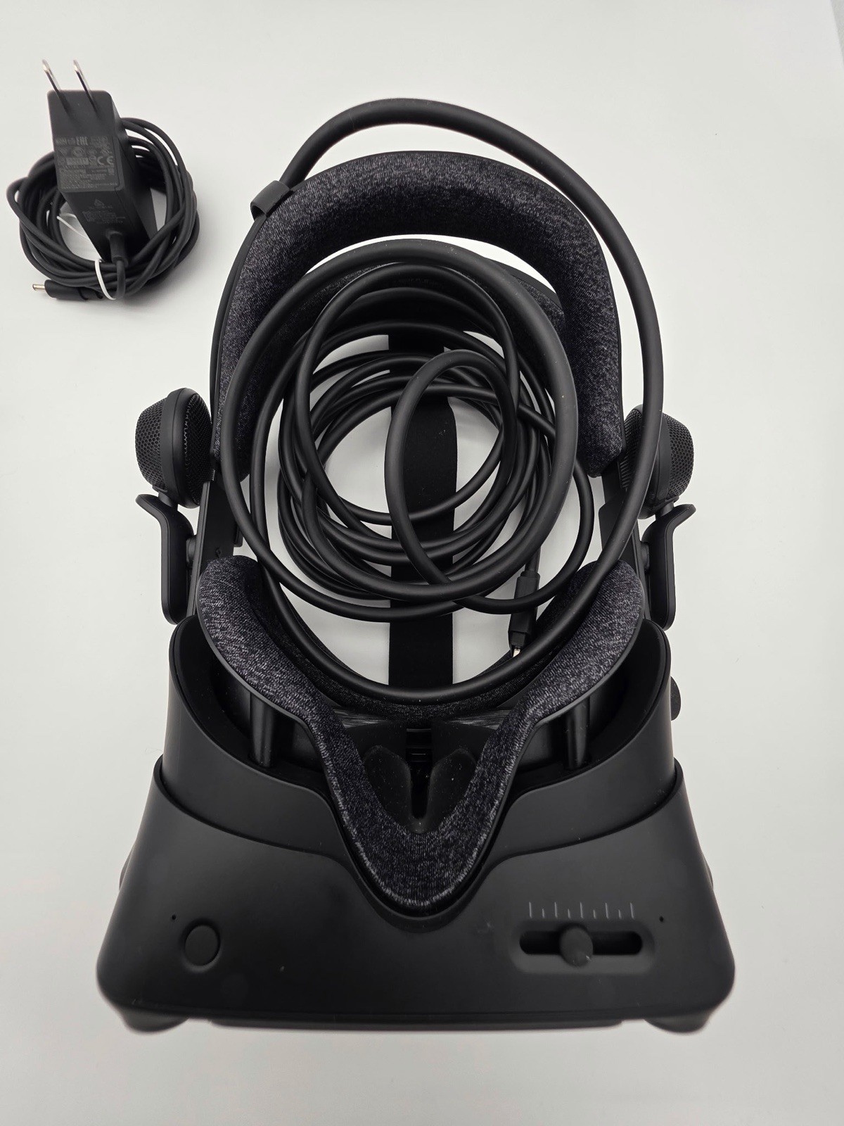 Valve Index VR Headset Only with Cables Tested Working