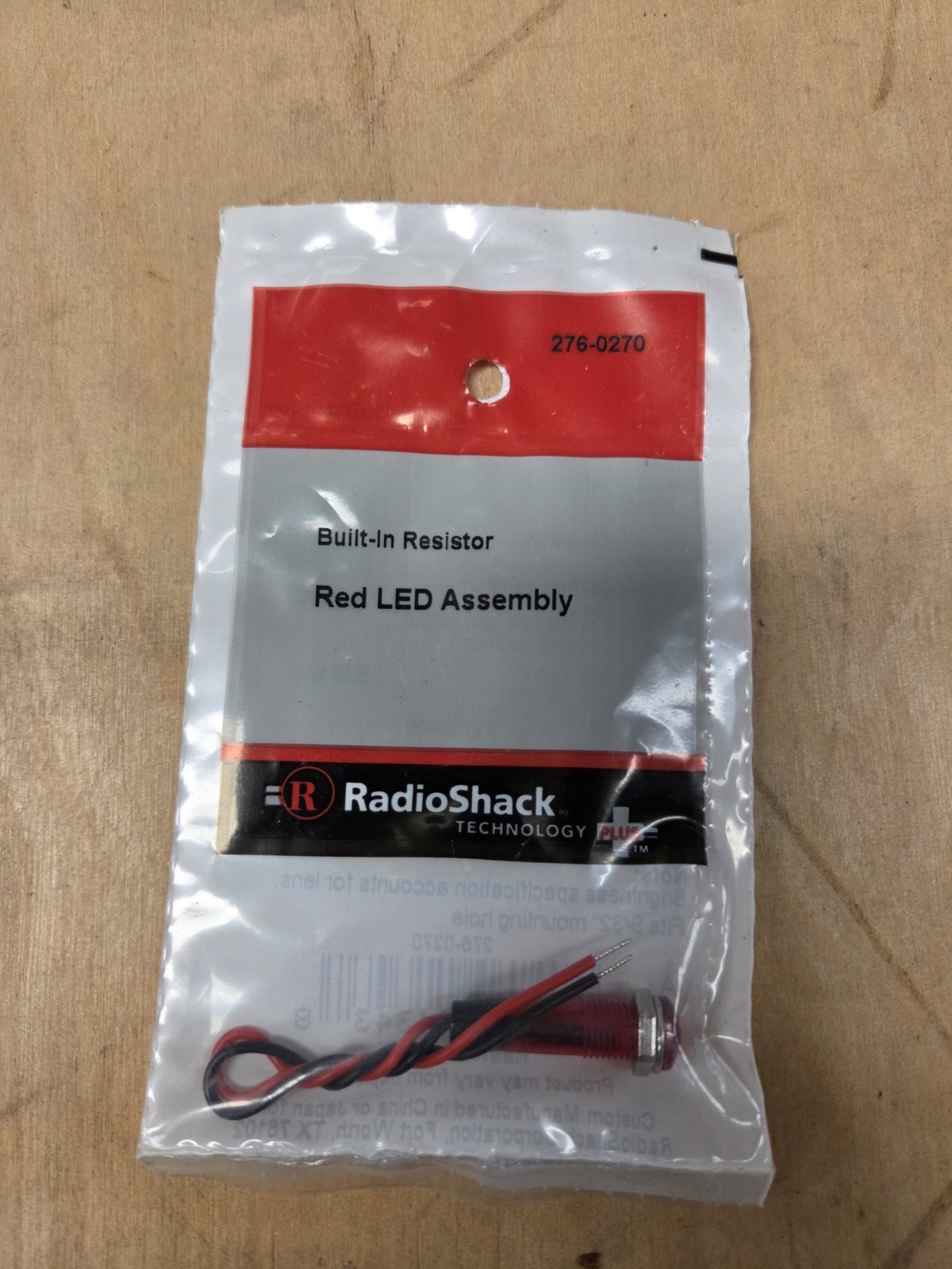 Radio Shack 2760270 Red LED Assembly Built in Resistor Factory New