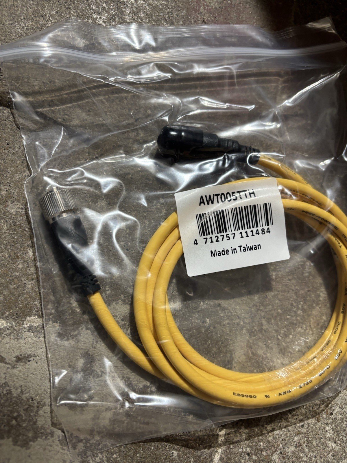3RD EYE AWT030TTH Mobile Vision Double-Threaded Cable