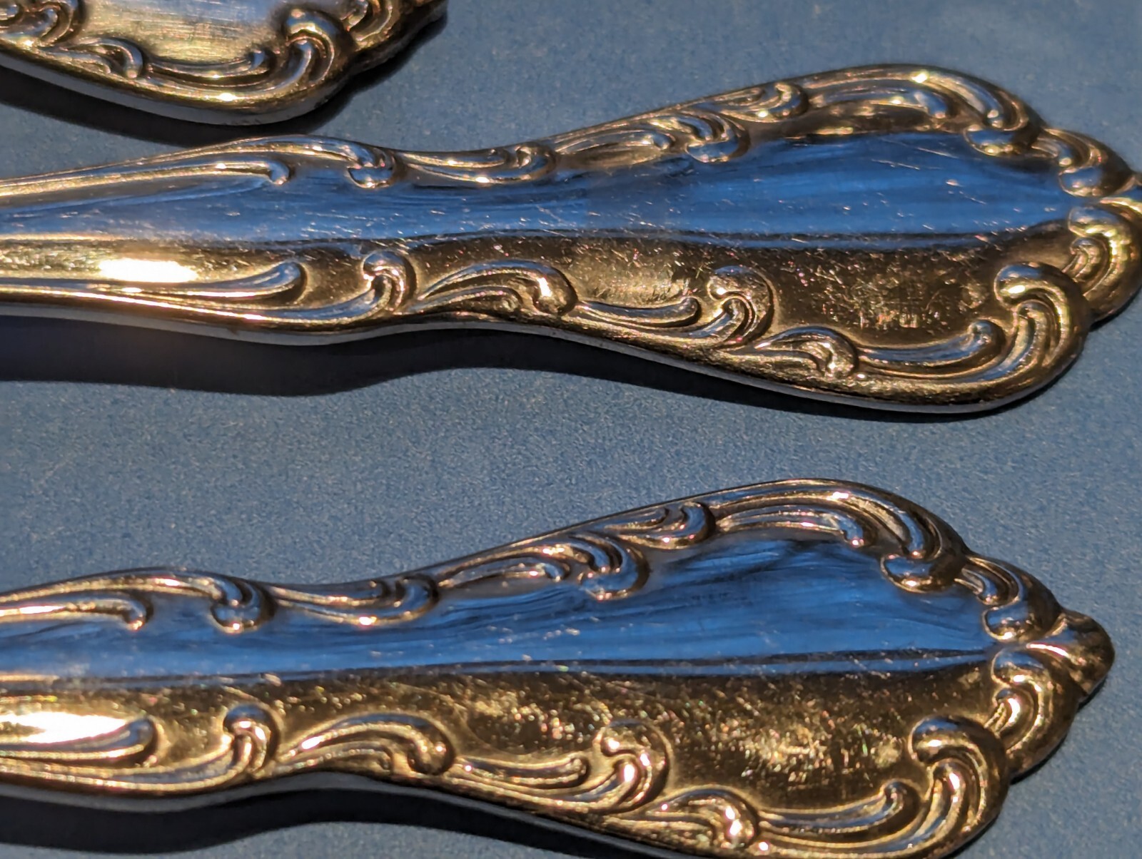 17 Pieces Oneida Stainless St Louis Flatware