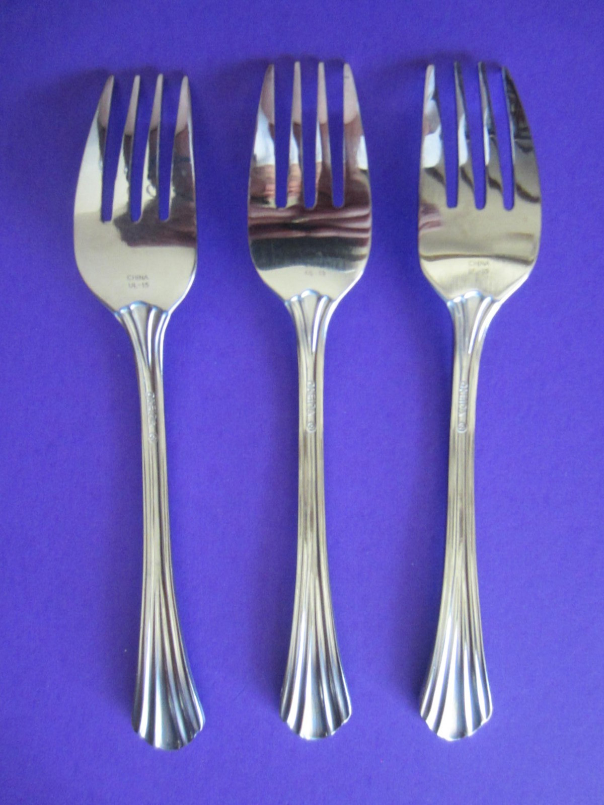 3 ONEIDA DUBLIN Stainless Flatware Salad Forks Ribbed Fan Design