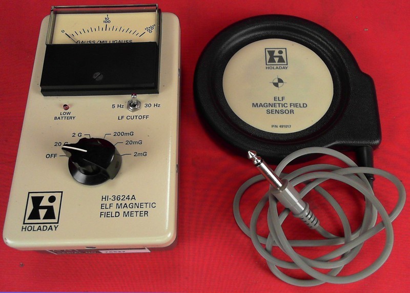 ETS (Holaday) HI-3624A ELF Magnetic Field Survey Meter