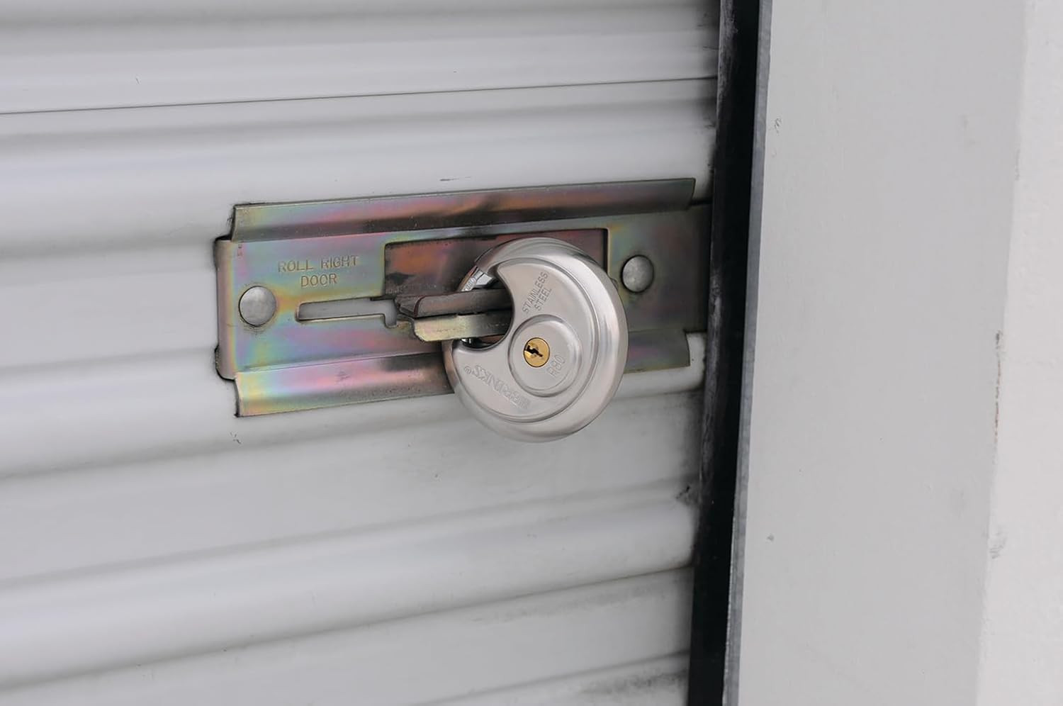 Heavy Duty Discus Plated Security Lock for Storage Shed Garage Lockers