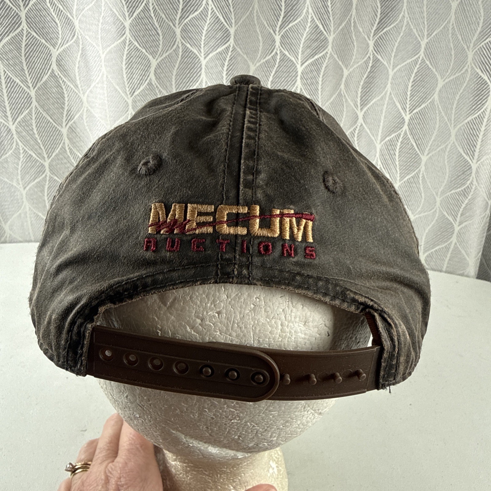 MECUM Auctions Patch On Oil Look Cloth Hat Cap Brown Snapback Cotton