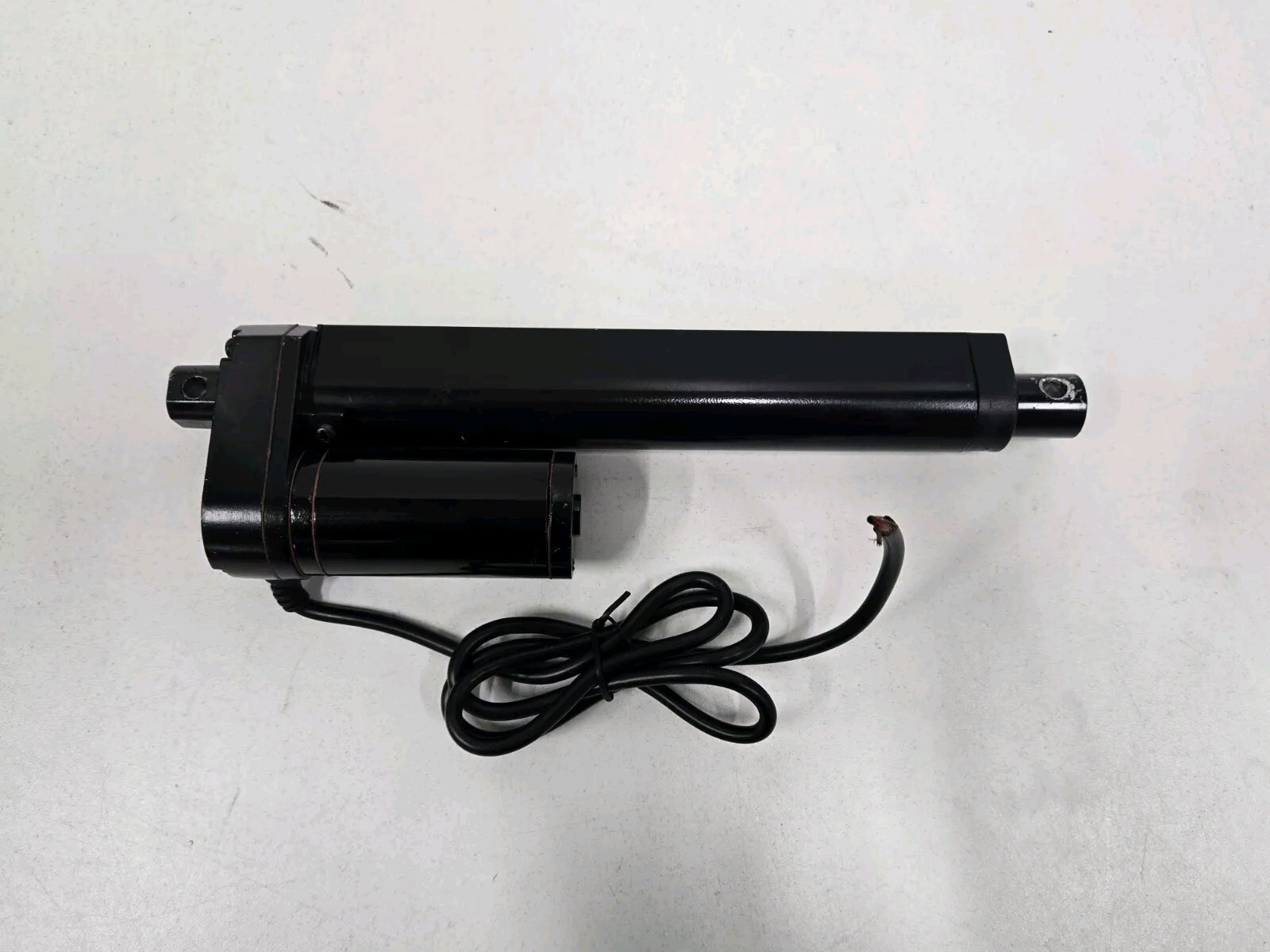 MPC LAD BK-XX Series Actuator 6" Stroke 12 Volts DC