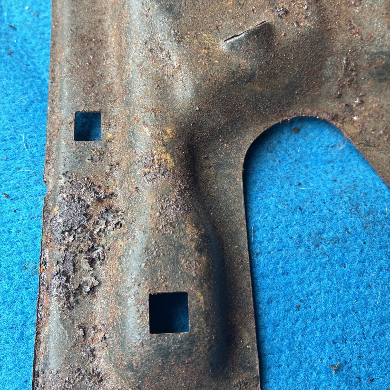 GENUINE FORD REPAIR PANEL