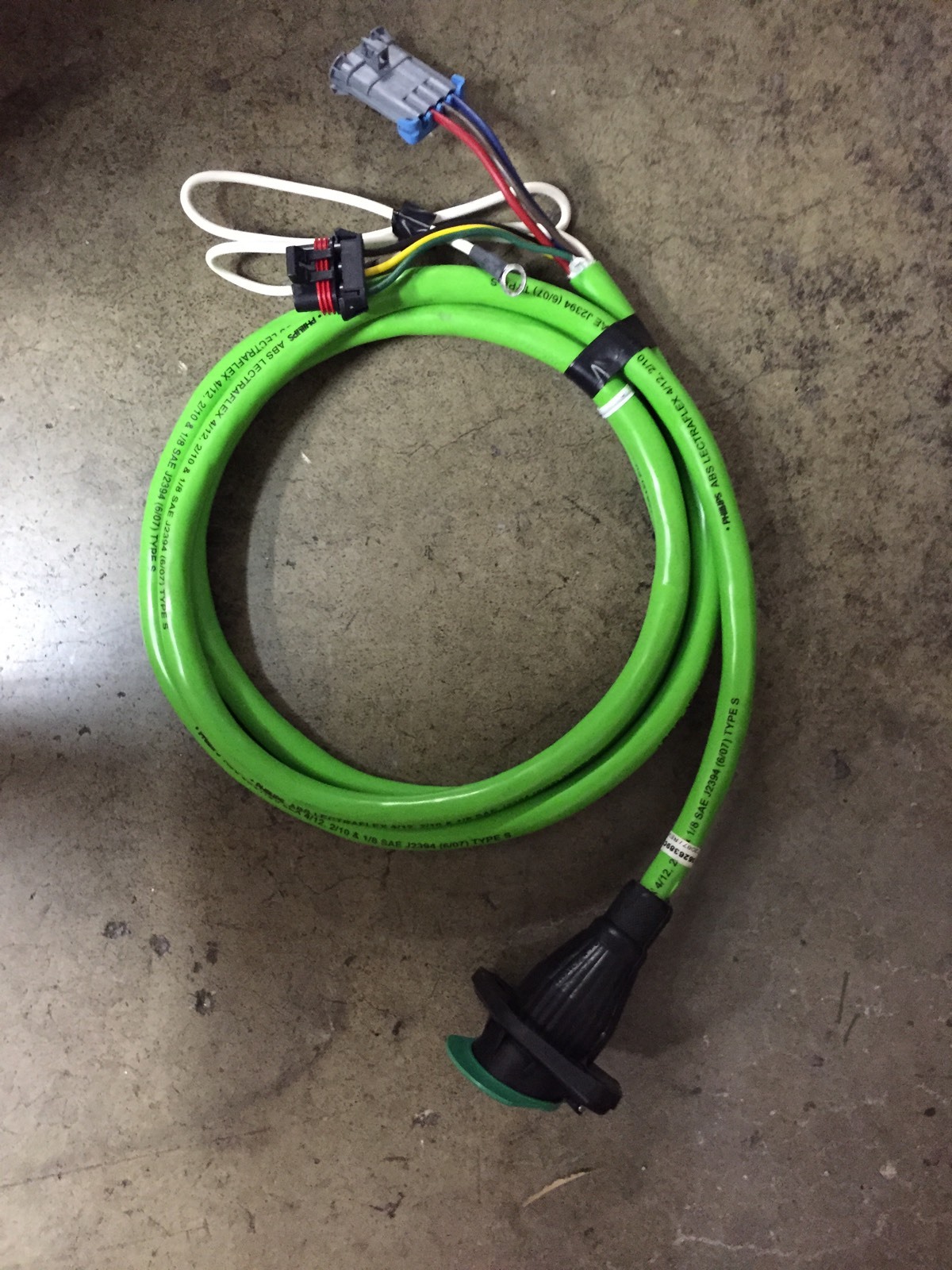 Navistar 9' Trailer Cable Socket Long SLPR 7 Way Trailer Plug Cord Connector New