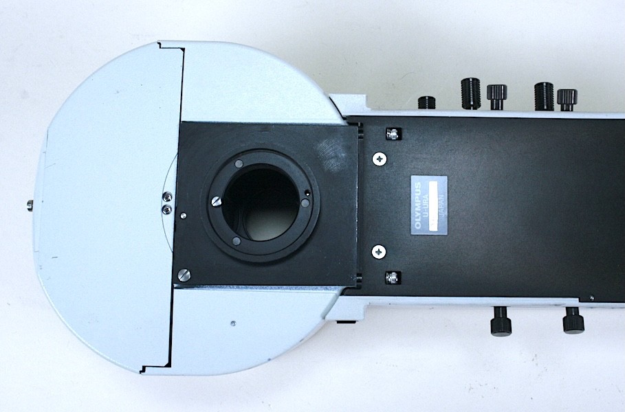 Olympus BX Microscope U-URA Fluorescence Vertical Illuminator w/ UCLW Optimizer