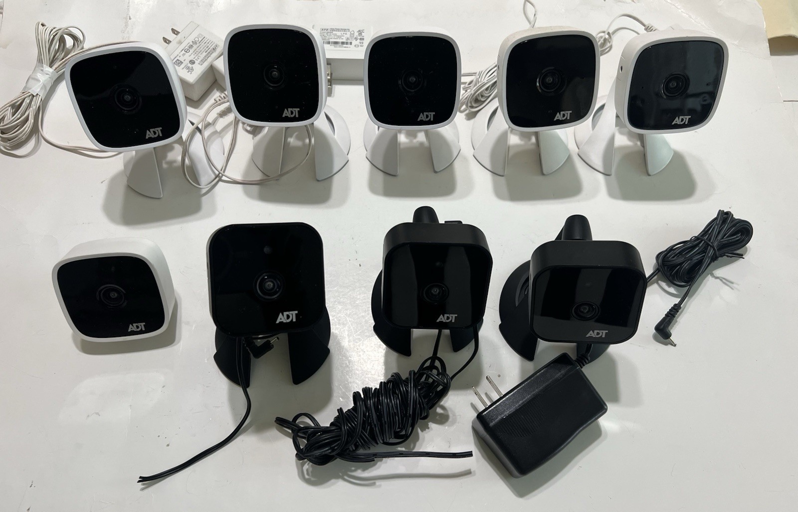 ADT Wireless Indoor Day/Night HD RC845 + RC8326 Pulse and Command Cameras 9 Lot