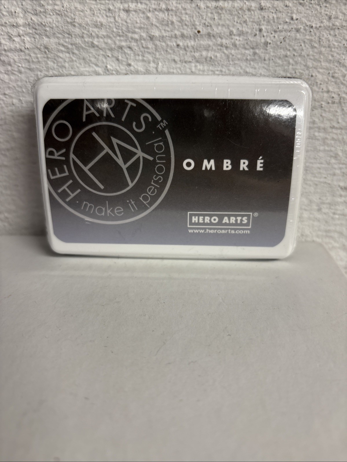 Hero Arts OMBRE AF307 Ombre Ink Pad Grey To Black Multi Color Dye Ink