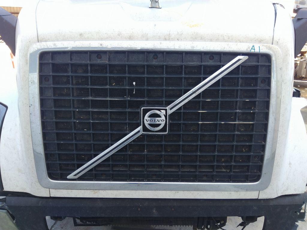 For 2013 VOLVO VNL 2003-2018 GRILLE N/A ,  MN
