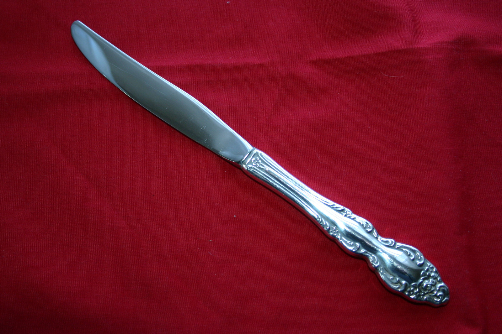 Oneida BAROQUE ROSE Silverplate 1881 Rogers Ltd 1967 Silverware CHOICE Flatware