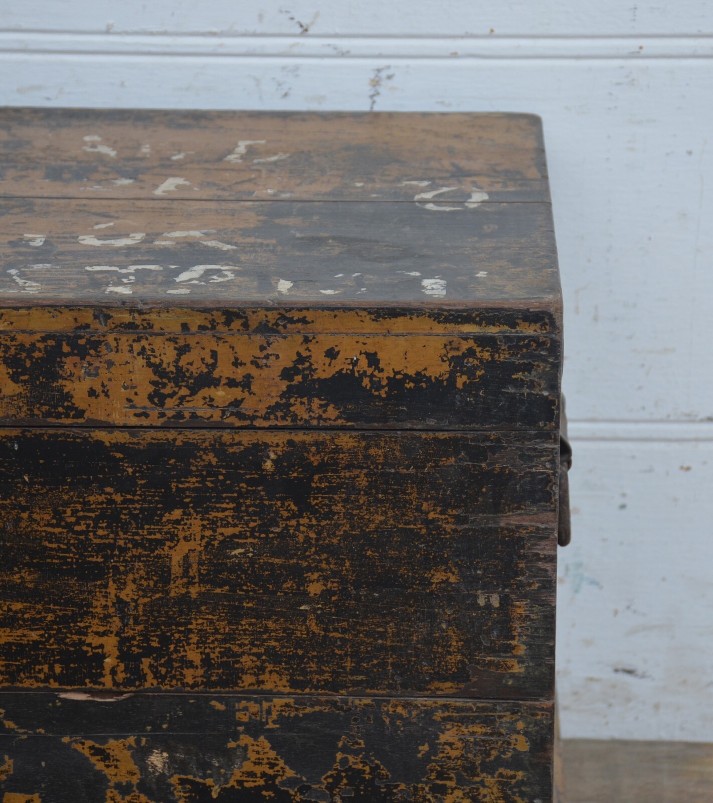 Reclaimed teak storage Trunk with multicolor distressed finish