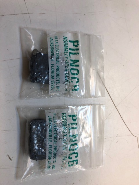 Telemecanique ZBE-101 Schneider Electric (Lot of 2)