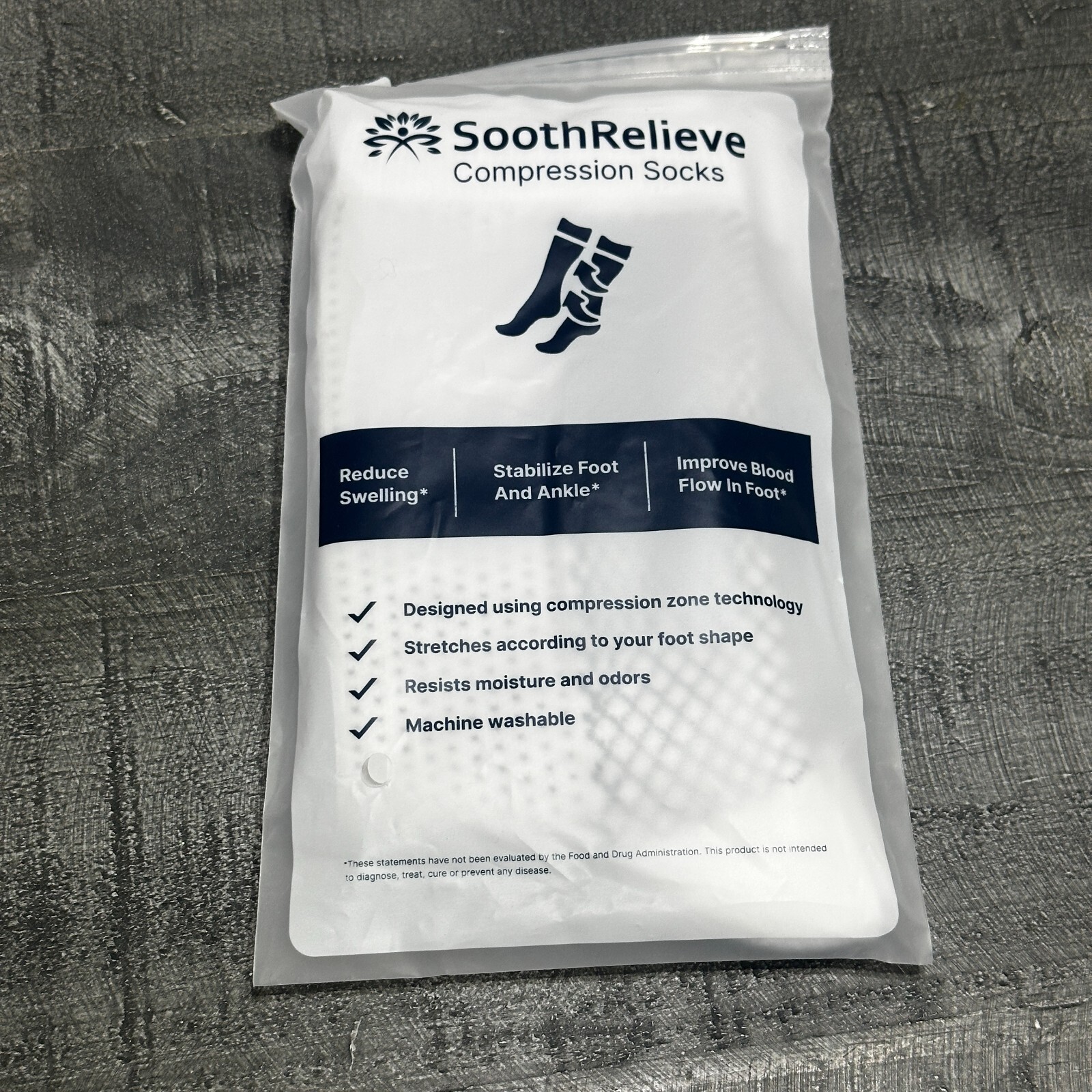 Sooth Relieve Compression Socks Unisex White Large New
