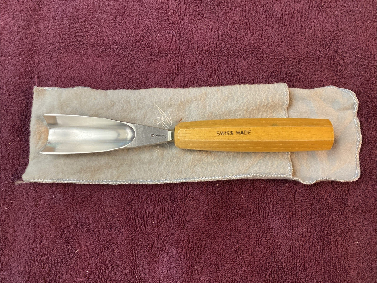 PFEIL "Swiss Made" 35mm #9 Gouge Made In Swaziland