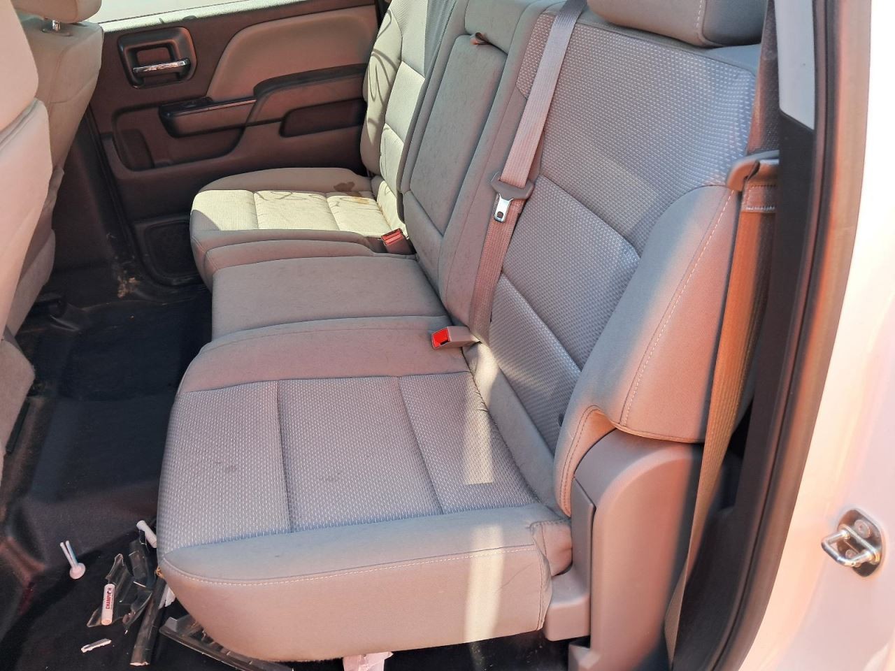 SILVRDO25 2016 Glove Box 4790542