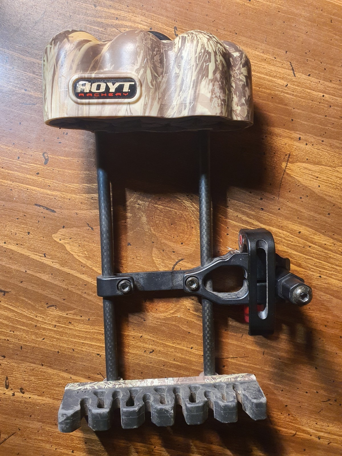 Hoyt 6 Arrow Shorty Quiver Realtree Max-1 Camo (Hex Hole Adapter)