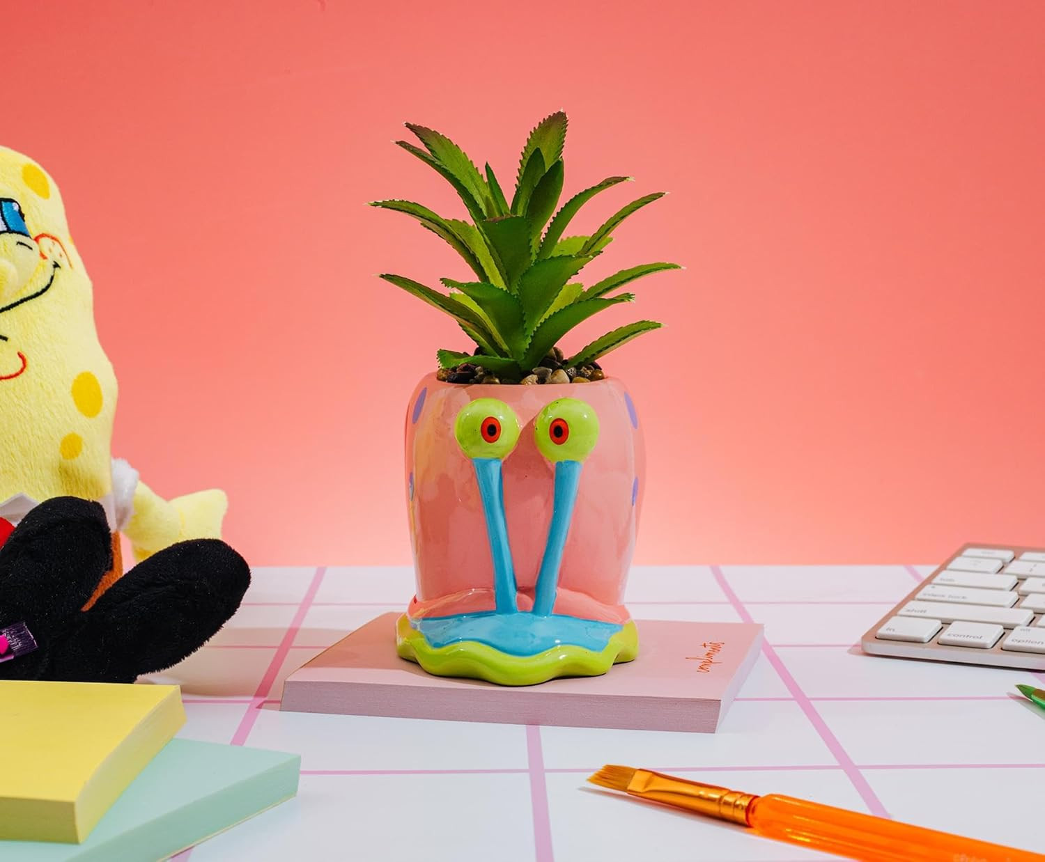 Nickelodeon Spongebob Squarepants Gary Mini Planter with Artificial Succulent