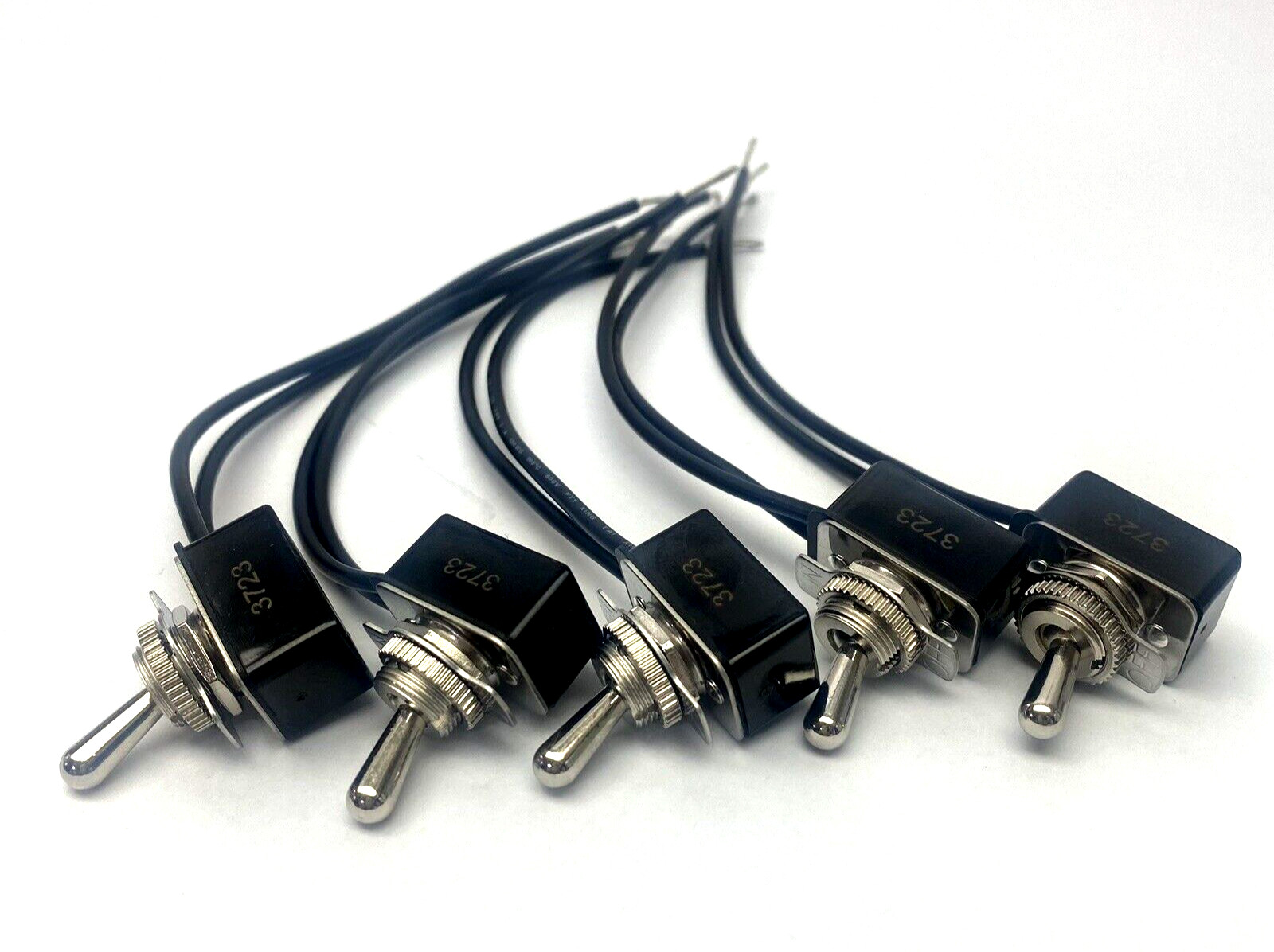 LOT OF 5, 3723 ON/OFF TOGGLE SWITCH 4A 250V/8A 125V