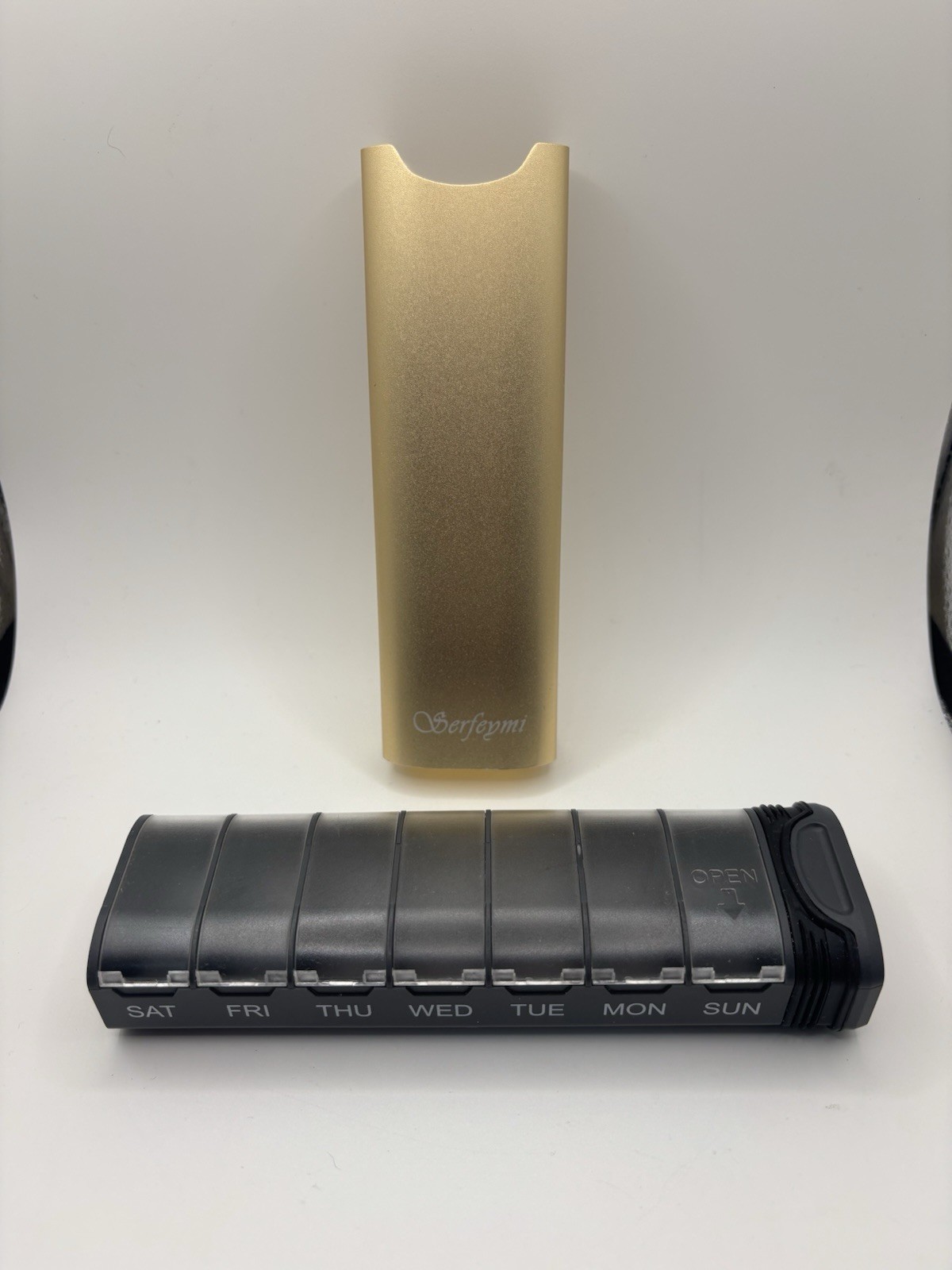 Metal Weekly Pill Organizer - Serfeymi Aluminum With Lid 6.5in/2in/1.3in - Gold