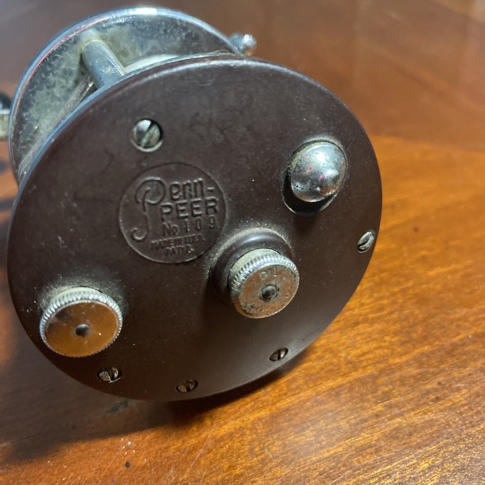 Vintage Penn Peer No. 109 Fishing Reel Black Handle *Works But Needs Cleaning*