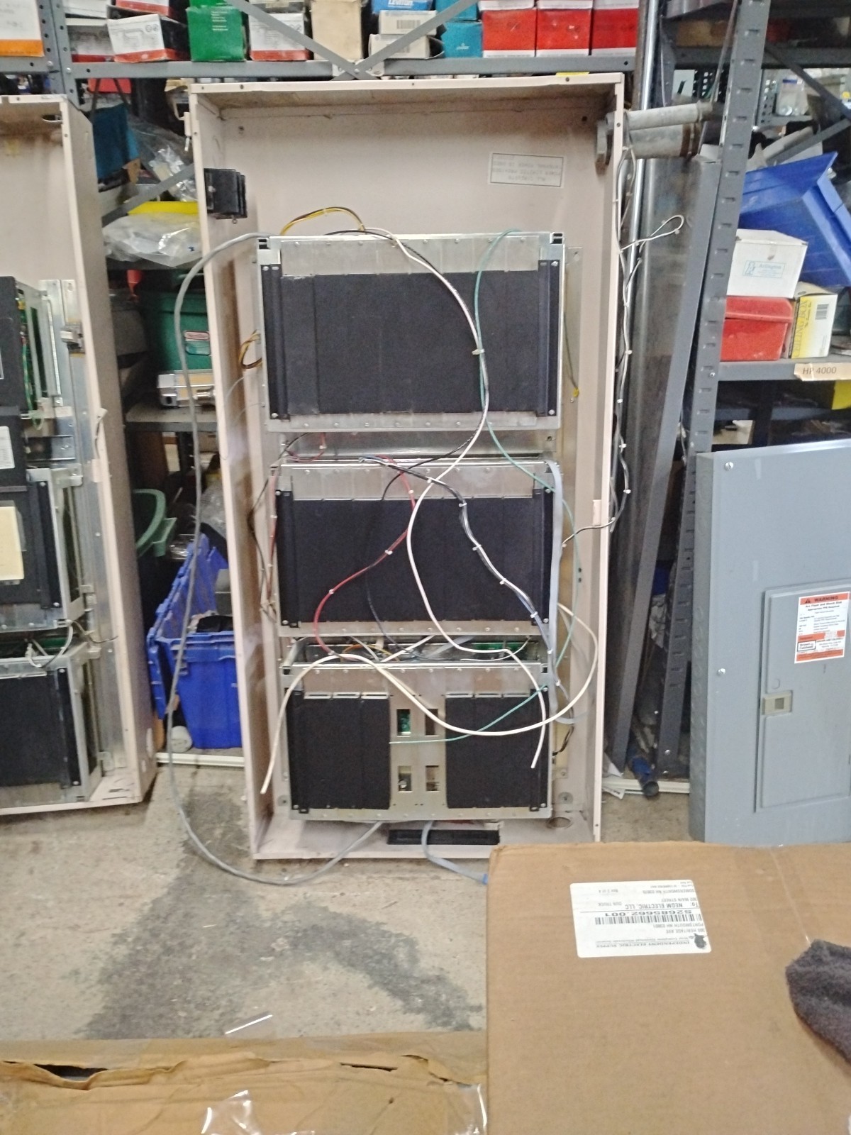 Simplex 4100-8201 TrueAlarm Fire Alarm Control Panel Cabinet Assembly TESTED