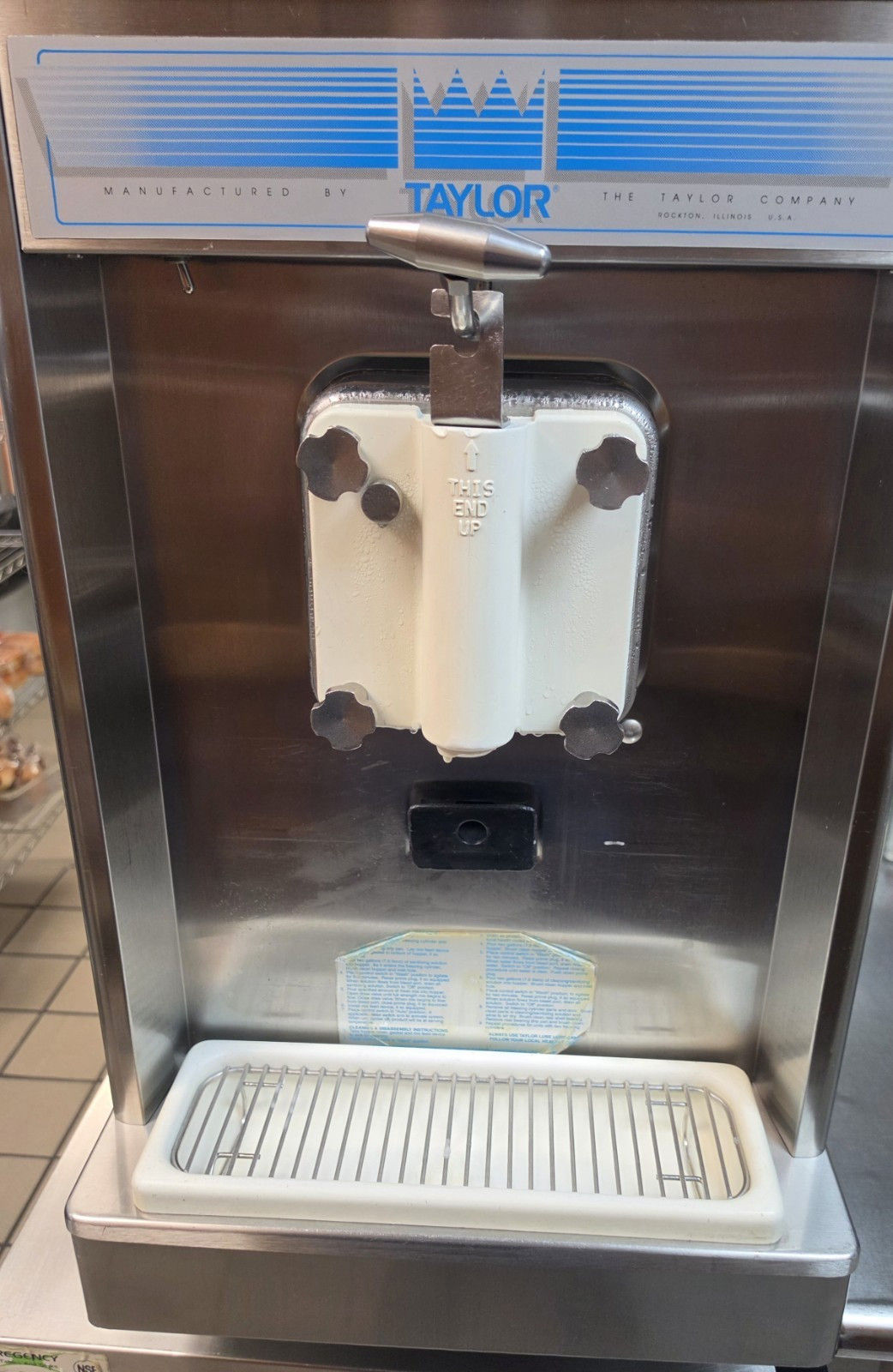 Taylor 490-27 Soft Serve Ice Cream Machine Floor Model 1 Hopper MPN 049027F921