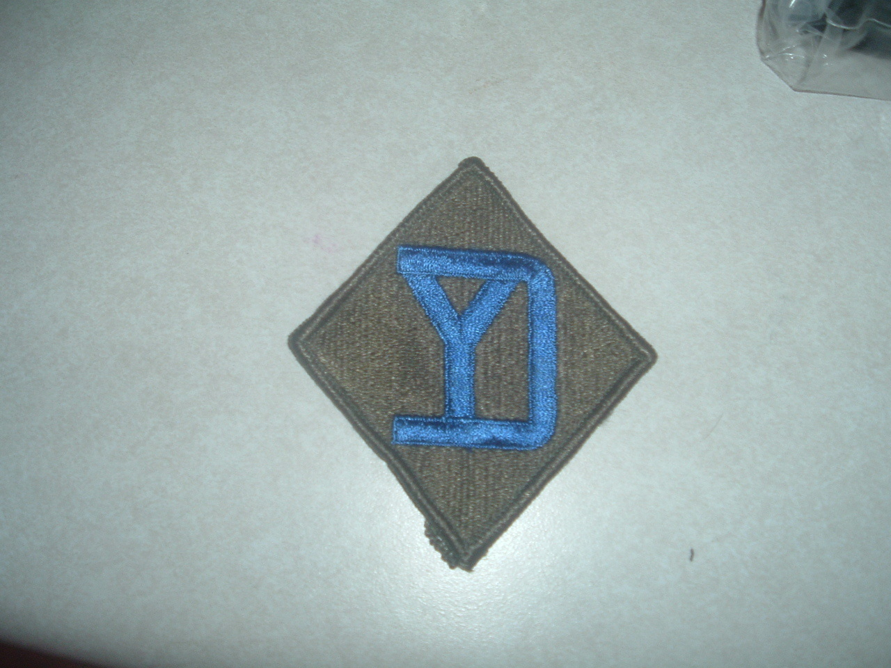 PATCH MILITARY US ARMY 26TH INFANTRY DIVISION COLORED BRAND NEW OLD STOCK
