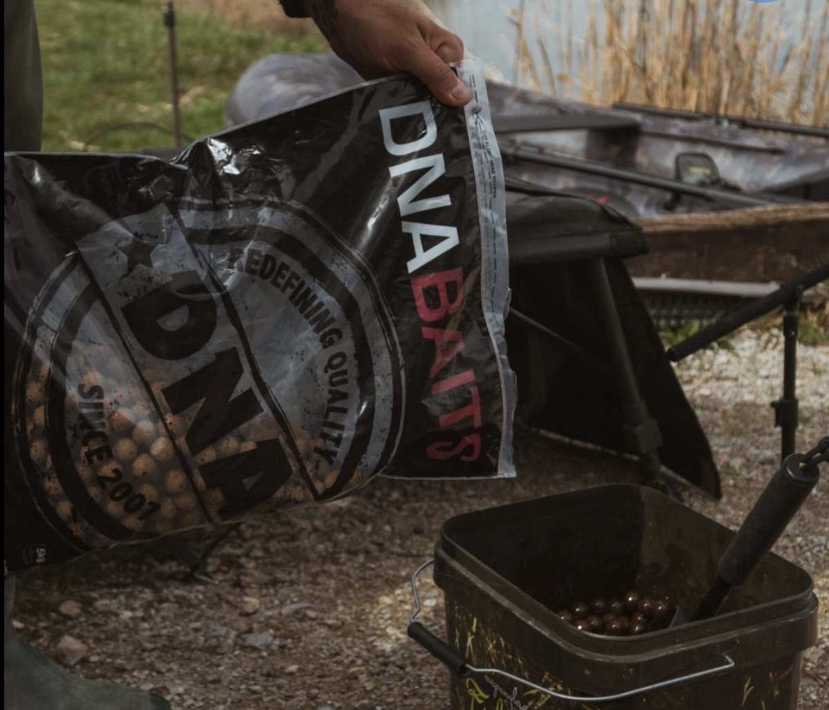 DNA Baits SLK 15mm  5kg Bag Shelf Life Boilies Carp Fishing Course Fishing