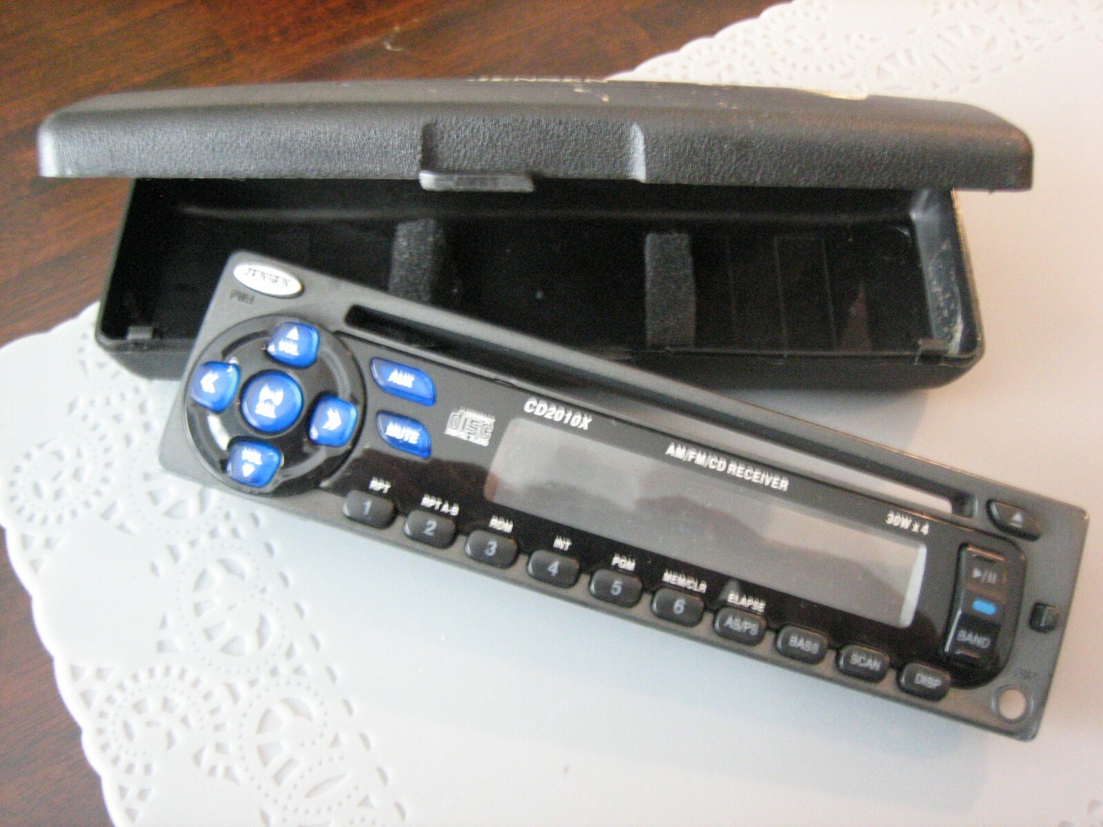 Jensen Faceplate for CD2010X with carry case