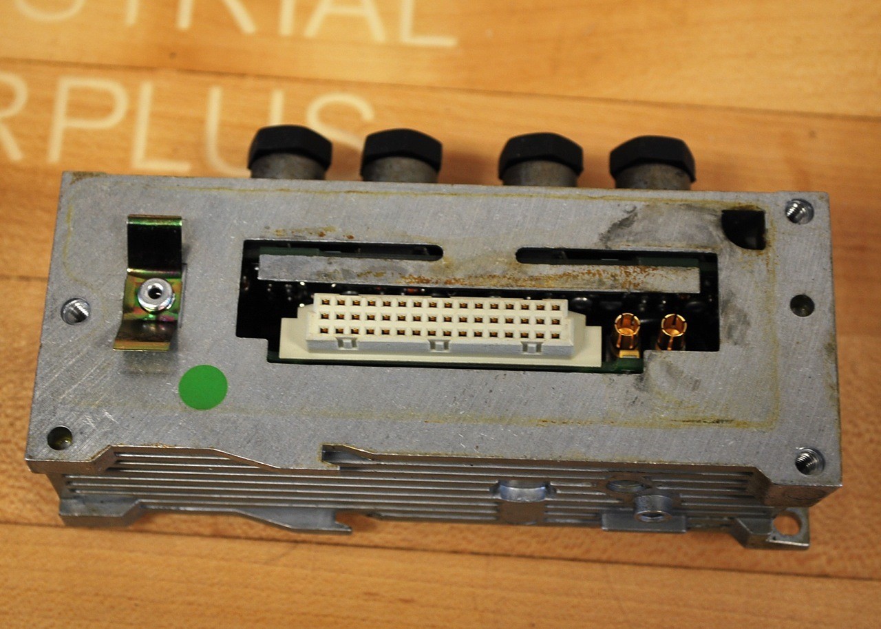 Festo VIGA-03-FB-4-PH Output Module Valve Terminal - USED