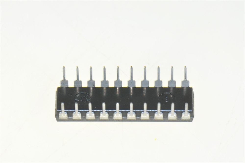 New (13pcs) PALCE16V8H-15PC/4 ADVANCED MICRO DEVICES IC Programmable
