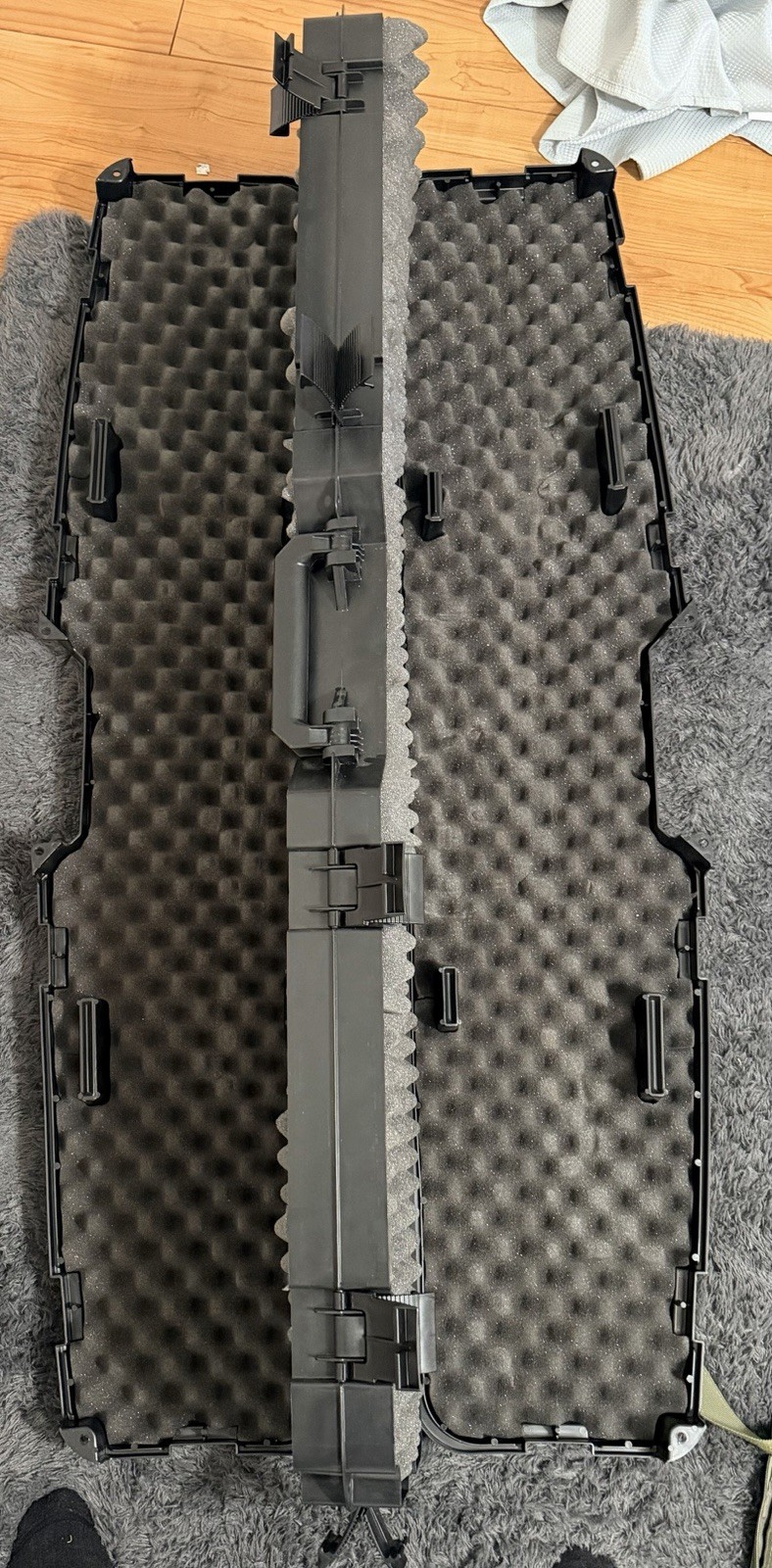 Weapons case
