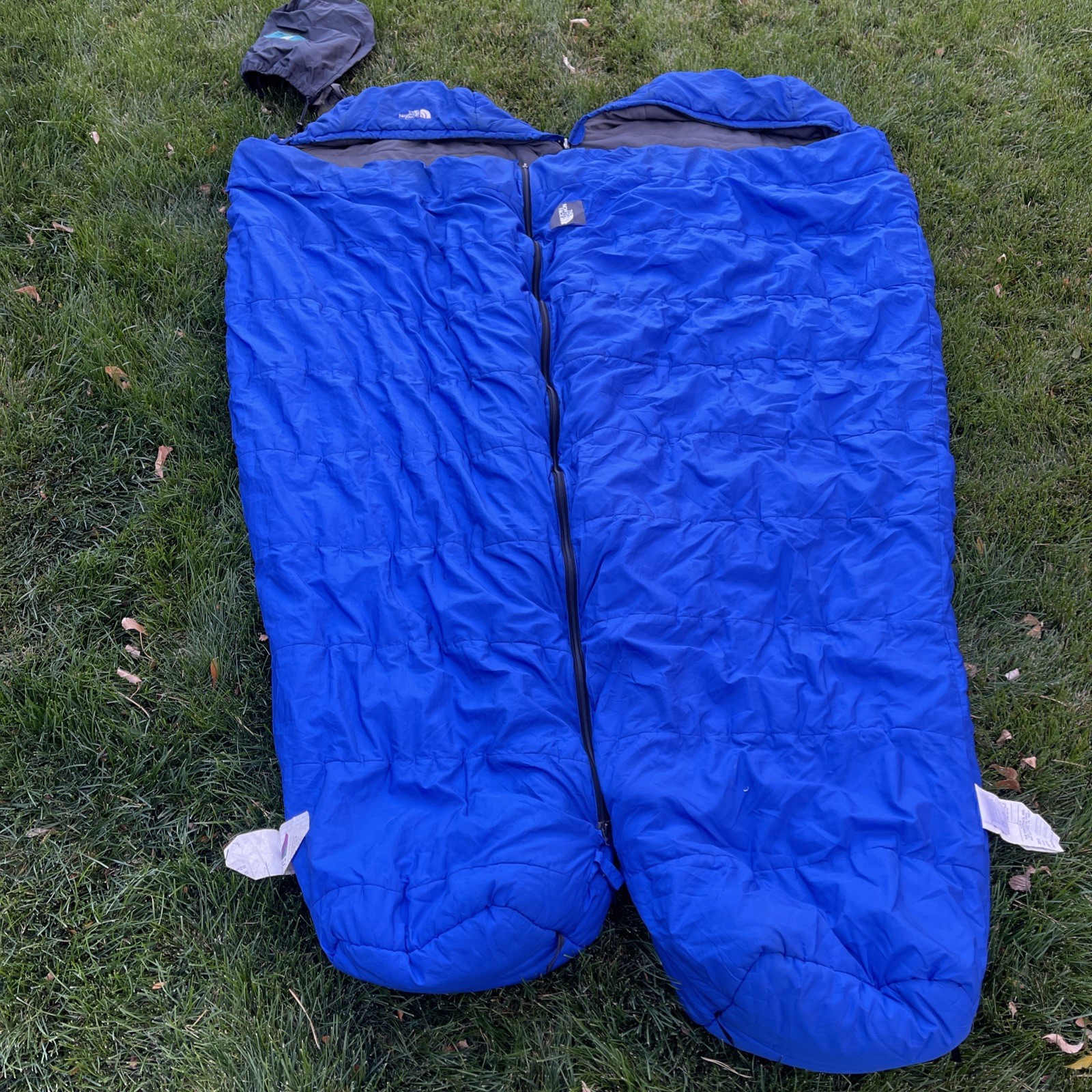 Lot of 2 (RH & LH) North Face, The Cat’s Meow Sleeping Bag 80”x29” Polarguard HV