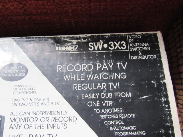 NEW-NIB-NOS vintage RHODES BRAND MODEL SW-3X3. VIDEO SWITCHER-DISTRIBUTOR. USA