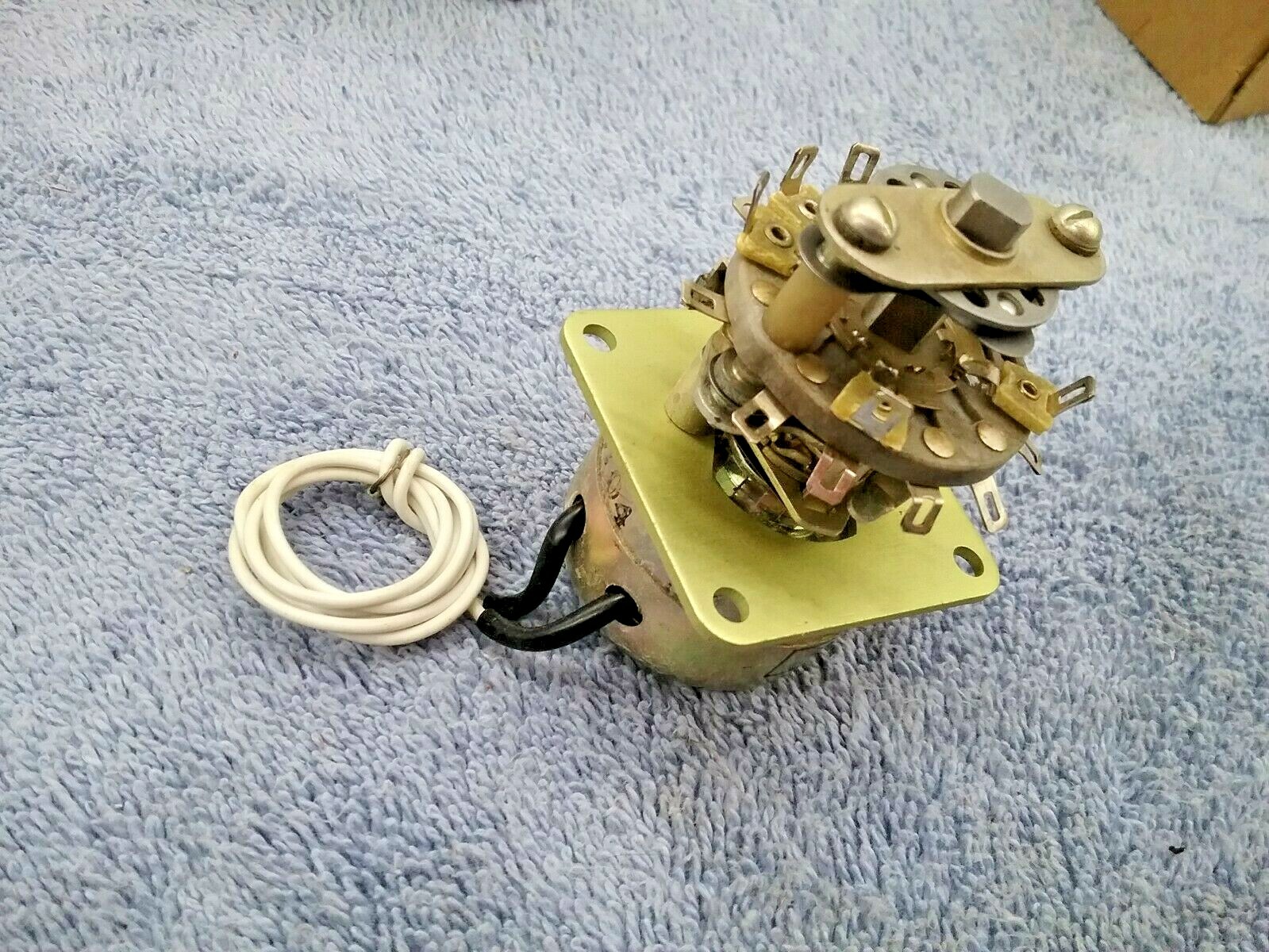 1 NOS LEDEX STEPPING SWITCH A-37614-001