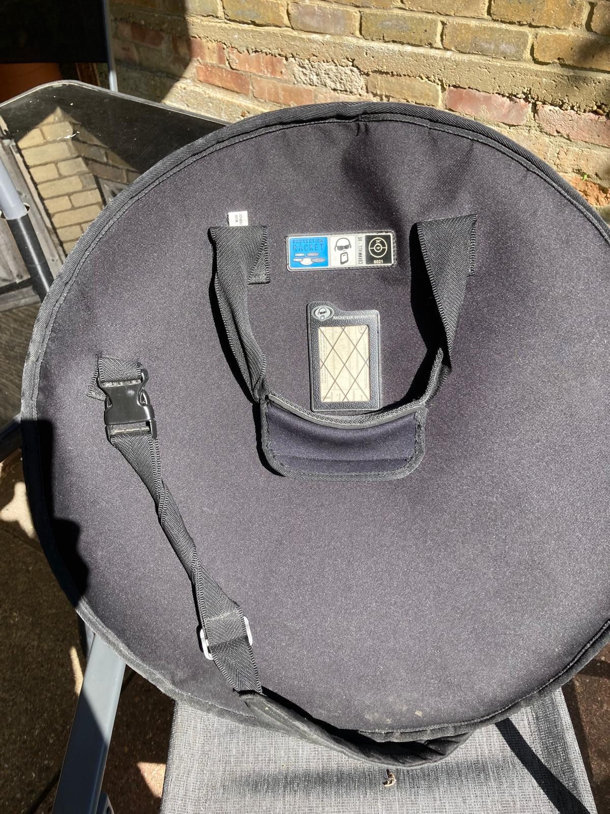 Protection Racket Deluxe Cymbal Case 6021-00 fleece-lined with dividers, strap