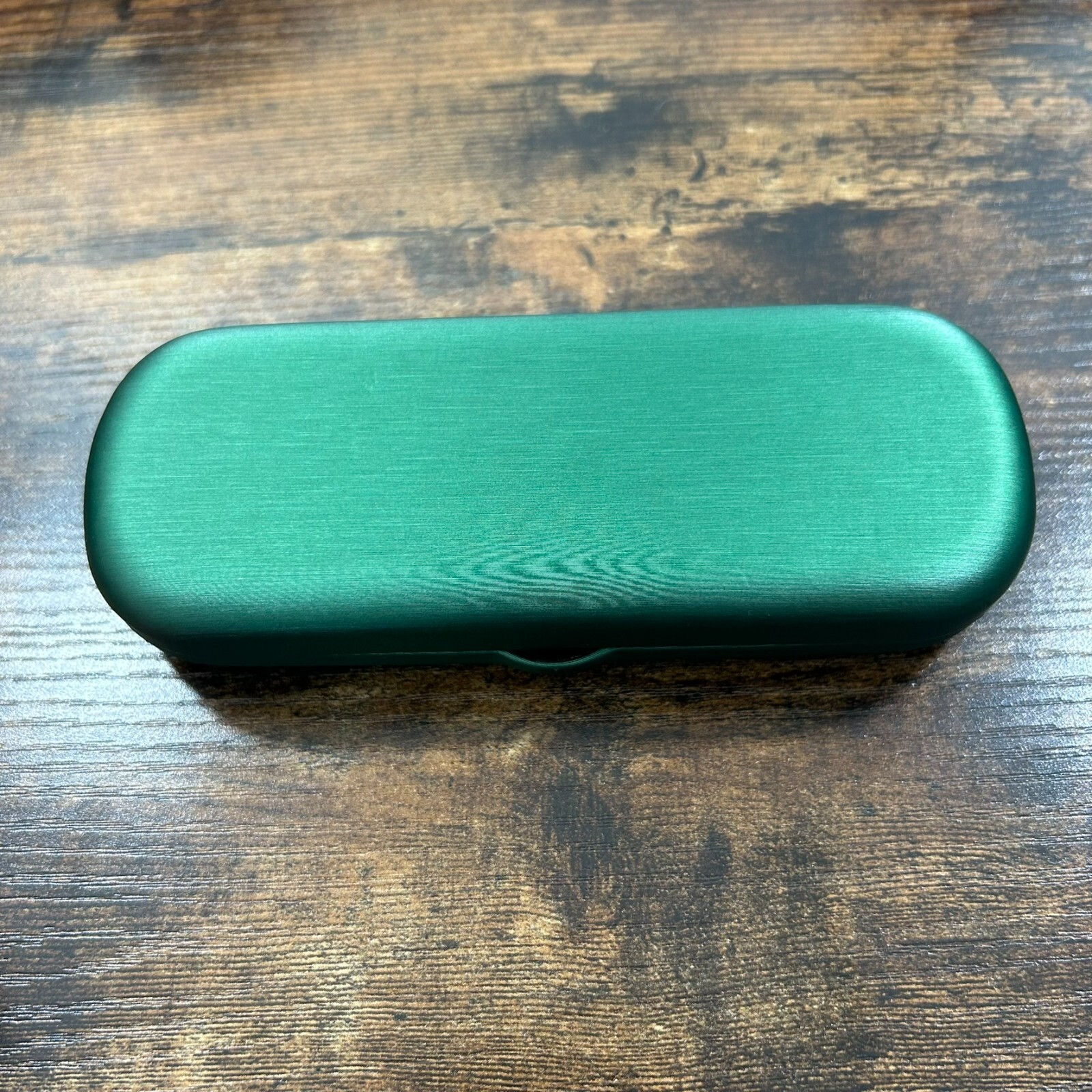 Clam Hard Eyeglasses Glasses Case green