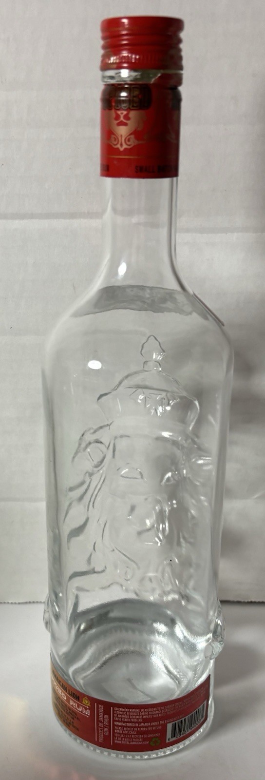 JAMAICAN LION Spiced Rum EMBOSSED 750 ml. Bottle EMPTY￼