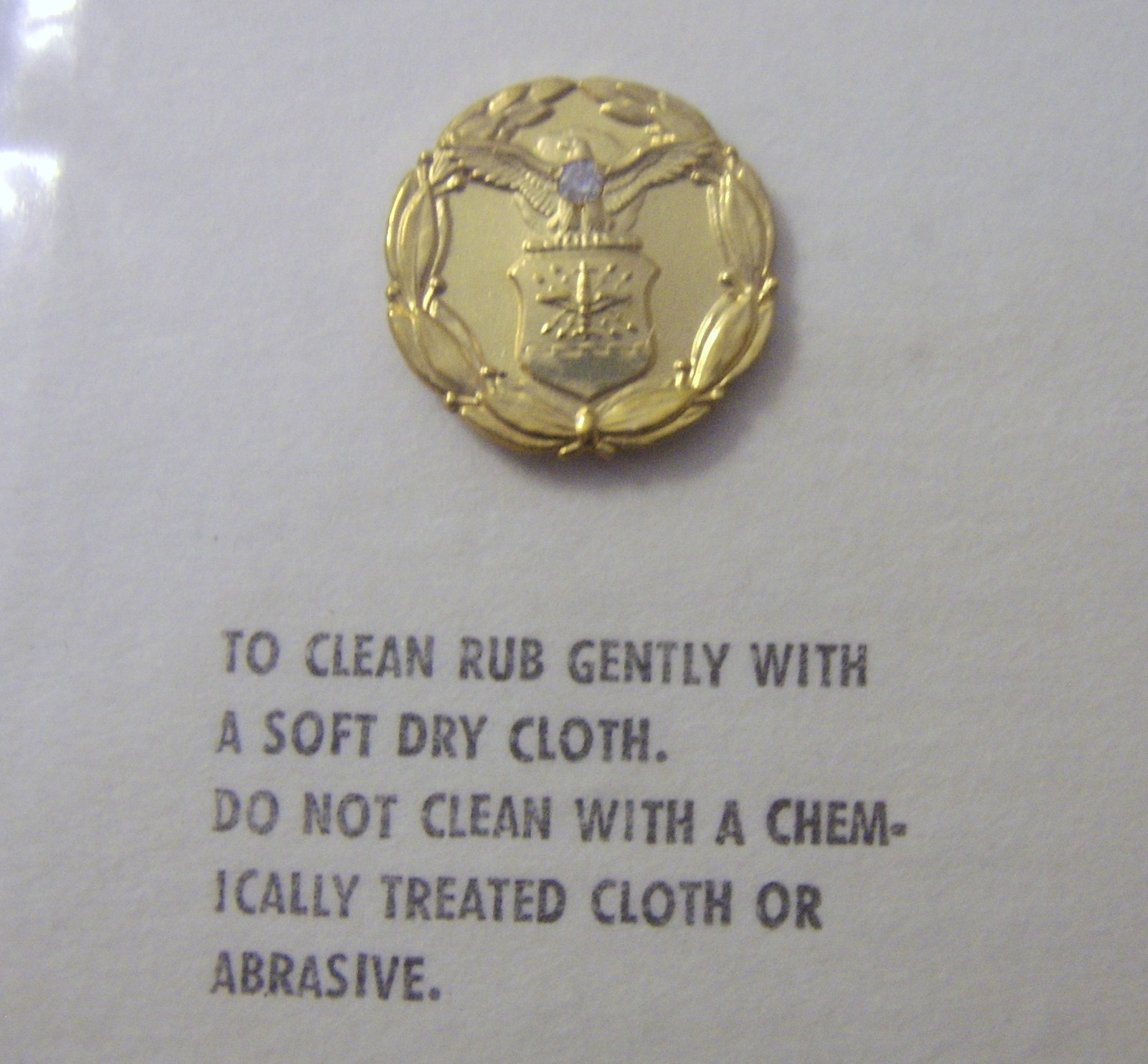 USAF ADDITIONAL EXCEPTIONAL CIVILIAN SERVICE AWARD LAPEL PIN BUTTON:K5