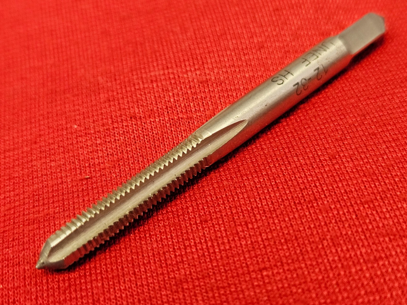 A1 12-32 121-01232 UNEF High Speed Steel RH Taper Hand Tap RH 12/32