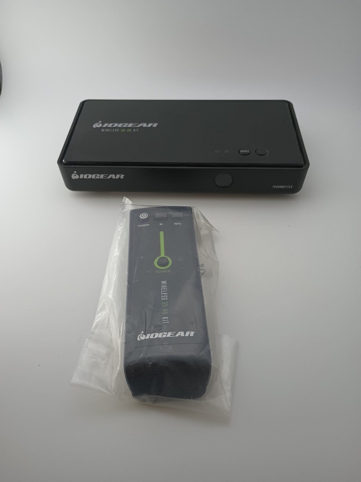 IOGEAR 3D-HD Wireless 3D-HD Kit Transmitter and Remote ONLY