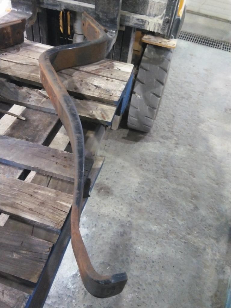 Replaces 501566C93 1995 INTERNATIONAL 9700 REAR LEAF SPRING ,  MN