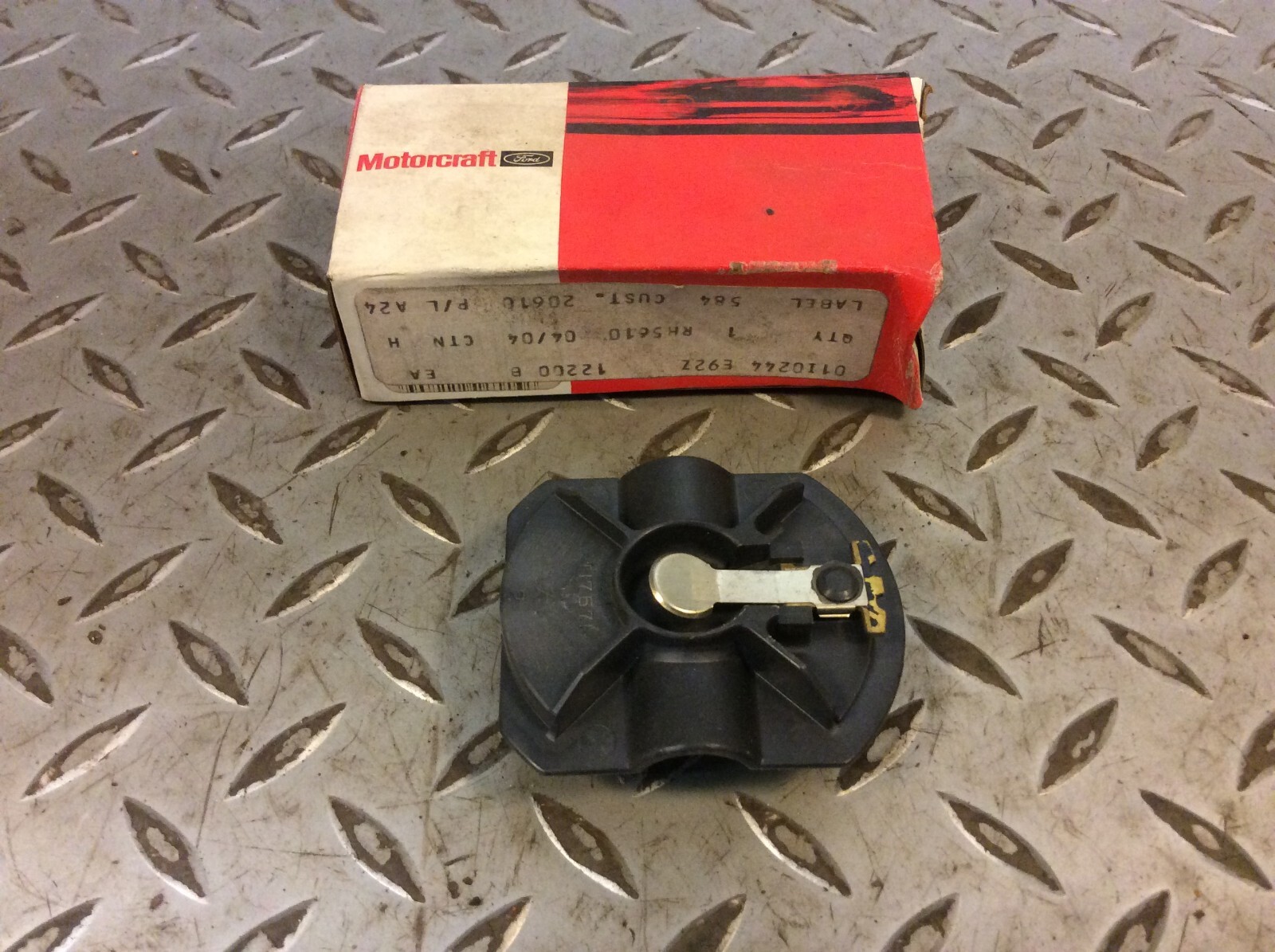 Motorcraft Distributor Rotor DRE-385 E92Z-12200-B