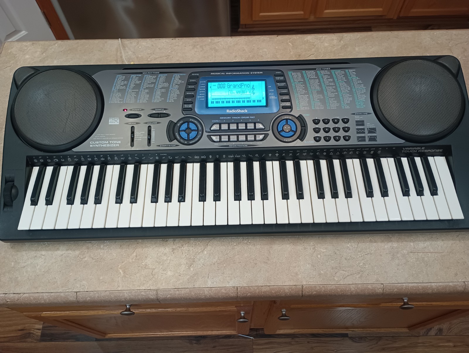 Radio Shack/ Casio Midi MD-1210 Custom Tone Synthesizer Working As Should